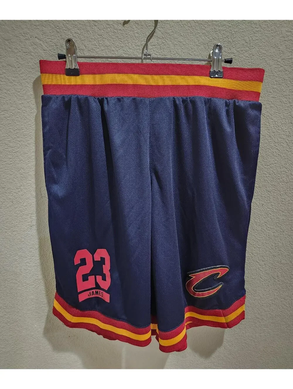NBA Cleveland Cavaliers Lebron James basketball Performance Shorts Men's Small
